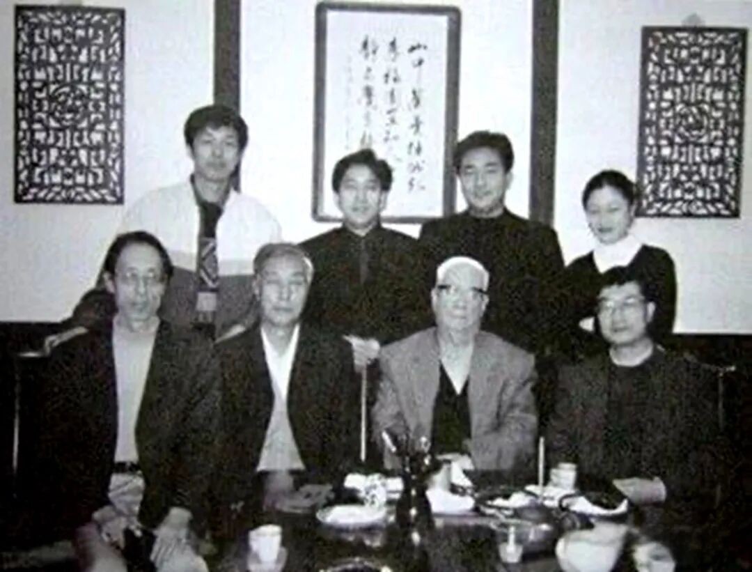 1757920925594325.jpg 640.jpg