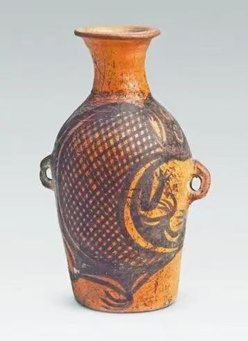 人面鲵鱼纹彩陶瓶